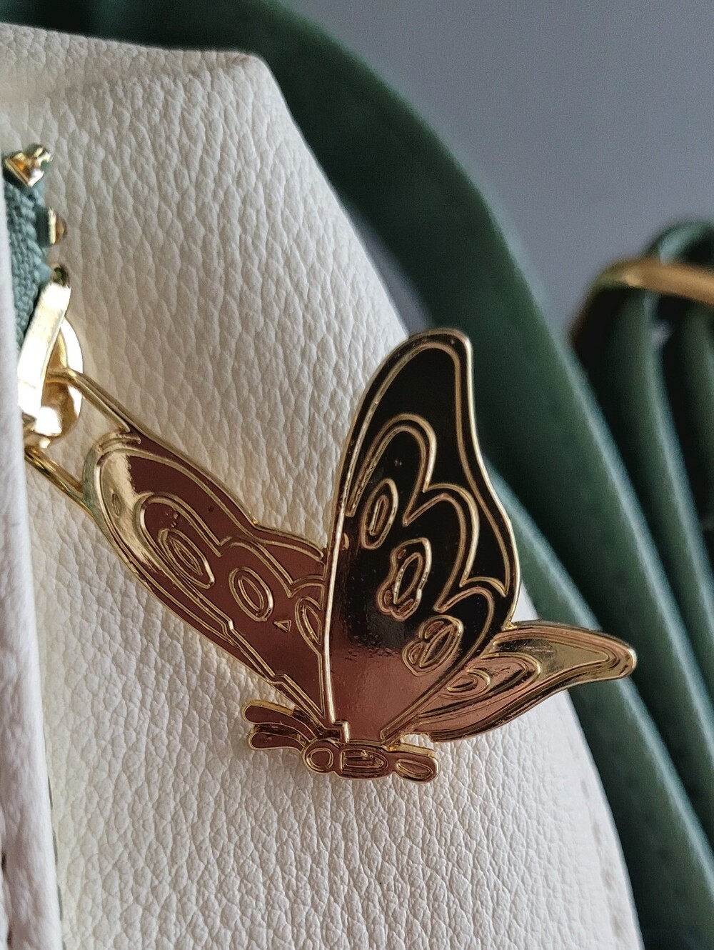 Primark x DISNEY Bambi Crossbody Bag - Picture 3 of 8